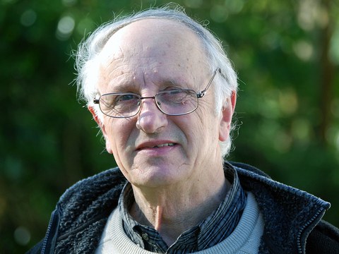 Henri Duhau eta Auxtin Zamora ohorezko euskaltzainei omenaldia Henri Duhau eta Auxtin Zamora ohorezko euskaltzainei omenaldia