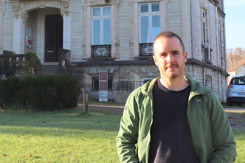Iparraldeko Euskal Herriko Maurice Ravel Kontserbatorioan euskal musika, dantza eta antzerki saila egituratu eta garatzeari buruzko aukerak