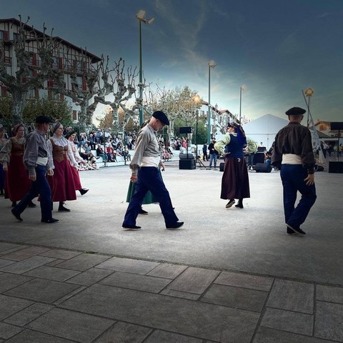 Zarena Zarelako "Har'eman"