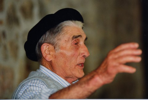 Euskal kantuaren intonazio berezia: Zubero, Baxenabarre eta Lapurdiko lekukoak