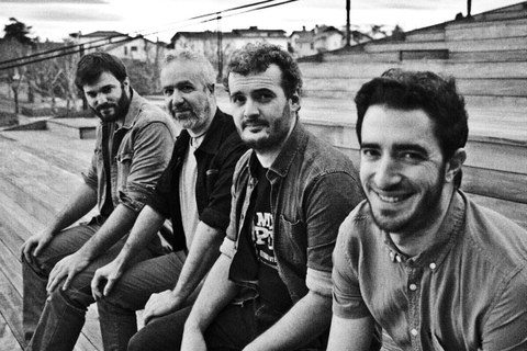 Frikun + Willis Drummond + Radiobato