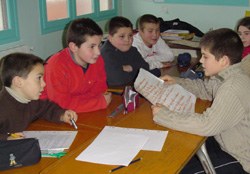 Unos alumnos en una ikastola Unos alumnos en una ikastola