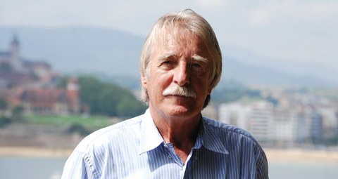 Soka-dantza, koreografia politiko bat: Gipuzkoako alkatetzen protokolo koreografikoa Soka-dantza, koreografia politiko bat: Gipuzkoako alkatetzen protokolo koreografikoa