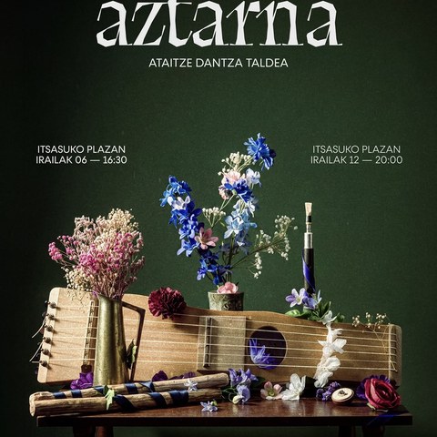 "Aztarna" Ataitze dantza taldea