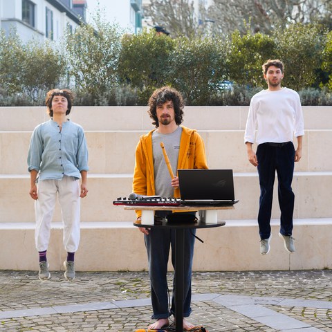 bOta-ren entsegu irekia