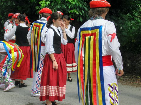 Euskal dantza Urruñan