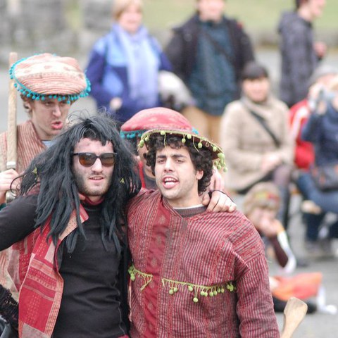 Maskarada Alozen