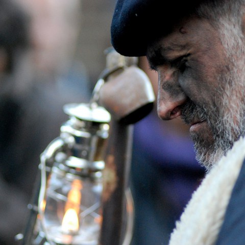 Olentzero, argiaren itzuleraren mezularia