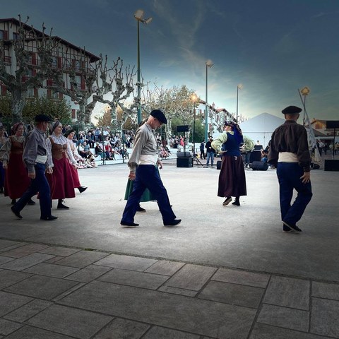 Zarena Zarelako "Har'eman"