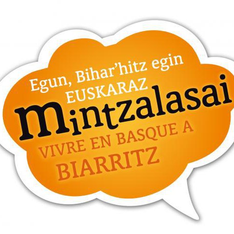 Mintzalasai festibalaren lehen edizioa Biarritzen