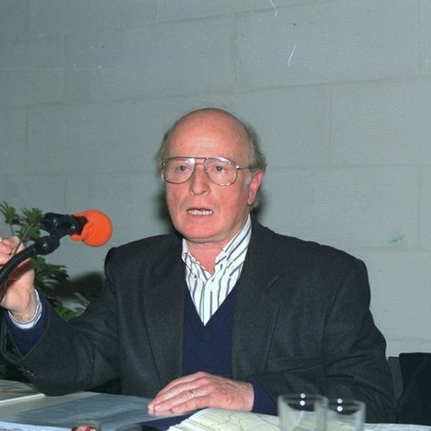 Jean-Louis Davant pastoralaz mintzo Baionan