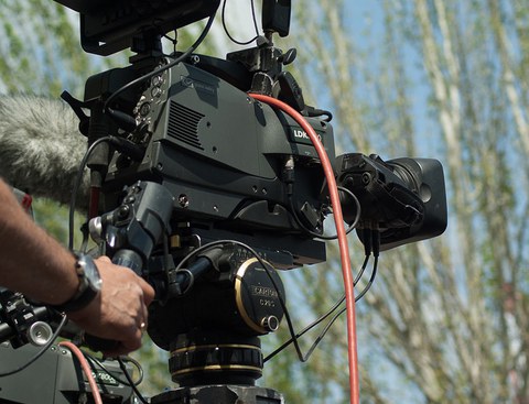 ITO filmarentzat pertsonaiak eta figuranteak xerkatzen dituzte ITO filmarentzat pertsonaiak eta figuranteak xerkatzen dituzte