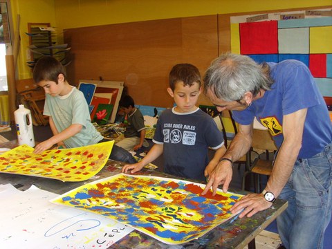 Arte eta euskal kultura heziketan aritzeko prest diren eragileen zerrenda Arte eta euskal kultura heziketan aritzeko prest diren eragileen zerrenda