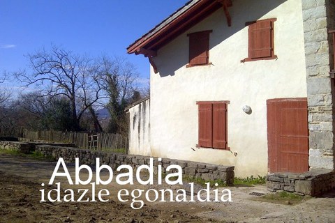 Euskal idazle egonaldia Abbadiako eremuan - 2014ko deialdia Euskal idazle egonaldia Abbadiako eremuan - 2014ko deialdia