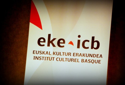 Euskal kultur erakundeko 2015. urterako partaidetza eskaera txostenak