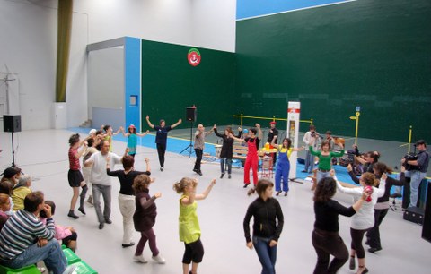 Euskal kultura deskubritzeko tailerrak Hendaian