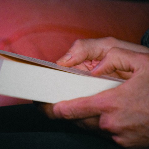 "EKE-Elkar literatura beka 2025": Iparraldeko idazleendako lehiaketa