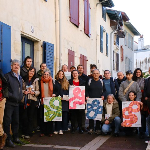 Ipar Euskal Herriko 17 egitura Durangoko Azokaren 60. edizioan