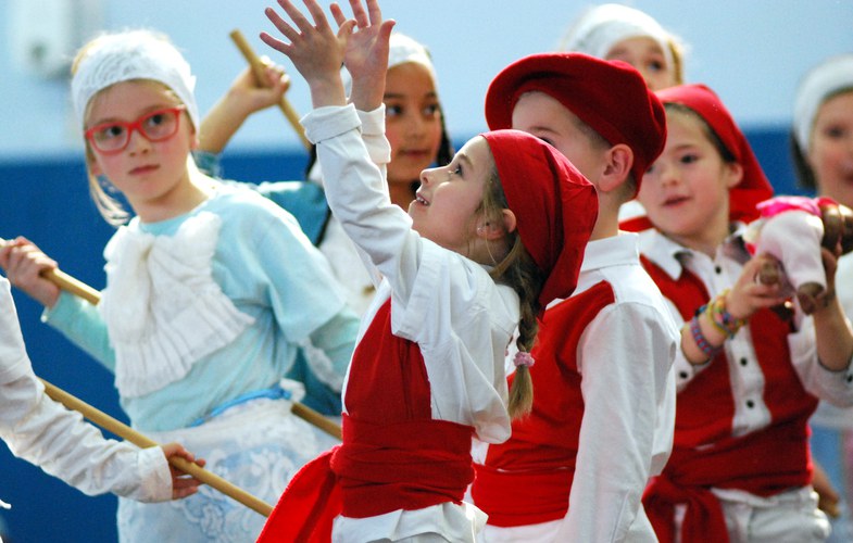 Euskal kultura familian gozatzeko gertakari proposamenak