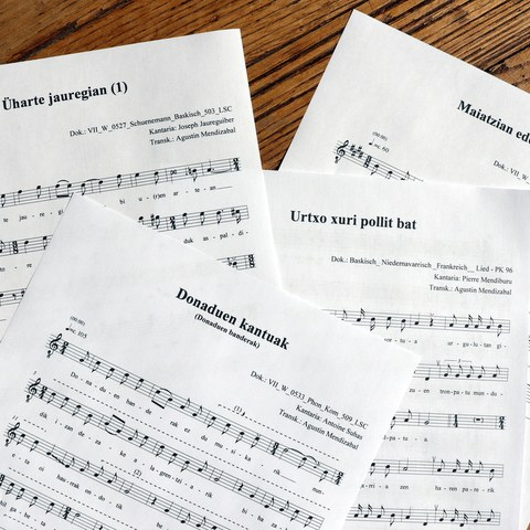 Lehen Mundu gerlako euskal presoen kantuen transkripzio musikala