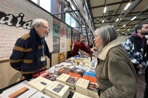 Ipar Euskal Herriko egiturek Durangoko Azokan parte har dezaten jarraipen programa