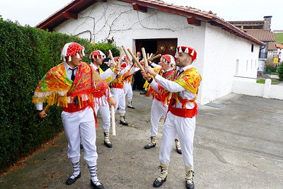 Albatzisketako txantxoak CC BY-SA 2.0 Jon Esnaola Albatzisketako txantxoak CC BY-SA 2.0 Jon Esnaola