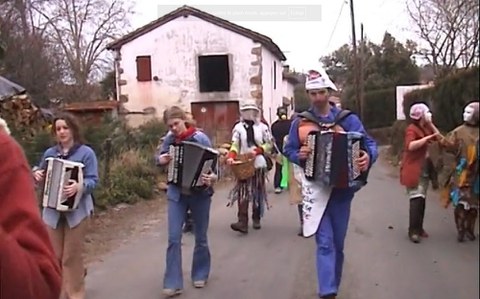 Zanpantzar Azkaingo ihauterietan (2006)