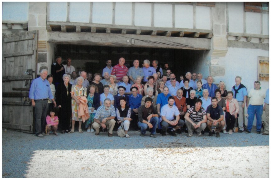 2009ko kantu bazkaria Senpere-Amotze Larraldean