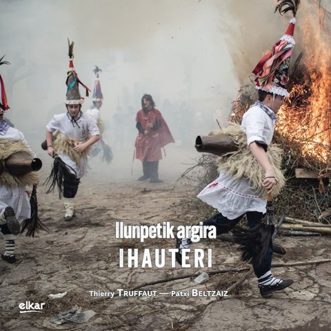 Ilunpetik argira - Ihauteri