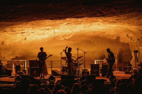 Mugak gainditzen dituen diskoetxea