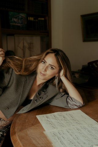 Julie
