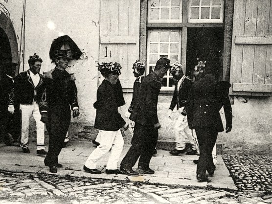 Elissamburu (1889): Eskualdun jauziak ez dira dantzak?