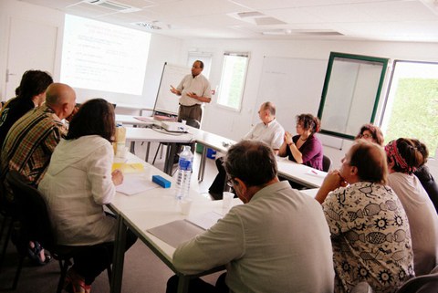 L'emploi et les ressources humaines L'emploi et les ressources humaines