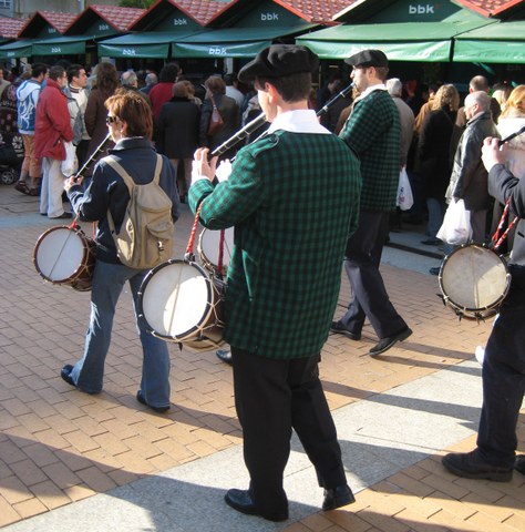 Rassemblement de txistulari