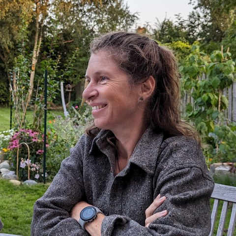 Le bilinguisme chez les enfants et les adolescents dans l'enseignement monolingue : une multitude de perspectives