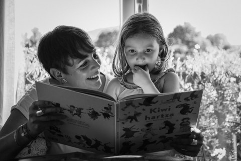 J'accompagne mon enfant vers la lecture en euskara J'accompagne mon enfant vers la lecture en euskara