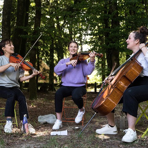 Habia hirukotea + Soinubilako ahots taldea