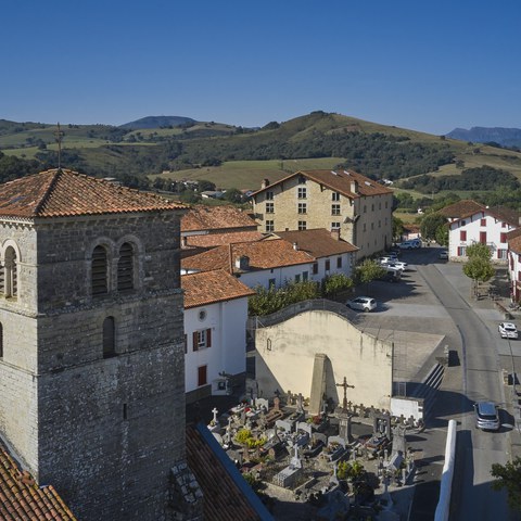 Visite guidée de l'exposition "Melusine, notre petit patrimoine"  + Conférence "Le petit patrimoine rural d’Irissarry"
