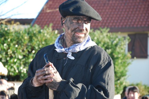 Olentzero fête les 100 ans du Musée Basque Olentzero fête les 100 ans du Musée Basque