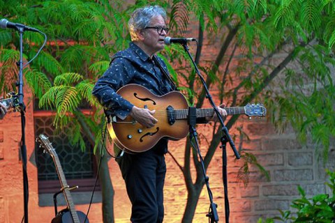 Ruper Ordorika & Mugalariak