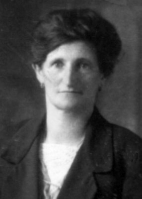 Mariana Etchegaray ''Aña debrua''