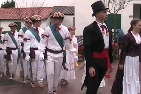 Ihauteri à Briscous - Danses à la sortie de la messe (2007)