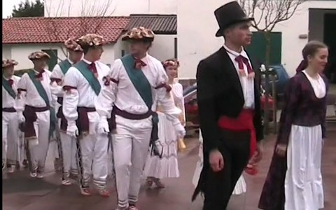 Ihauteri à Briscous - Danses à la sortie de la messe (2007)