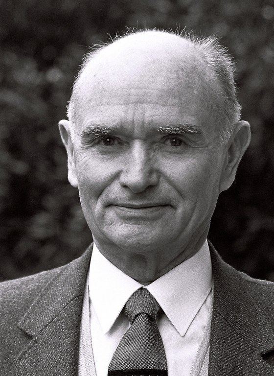 Jean-Michel Guilcher (1914-2017)