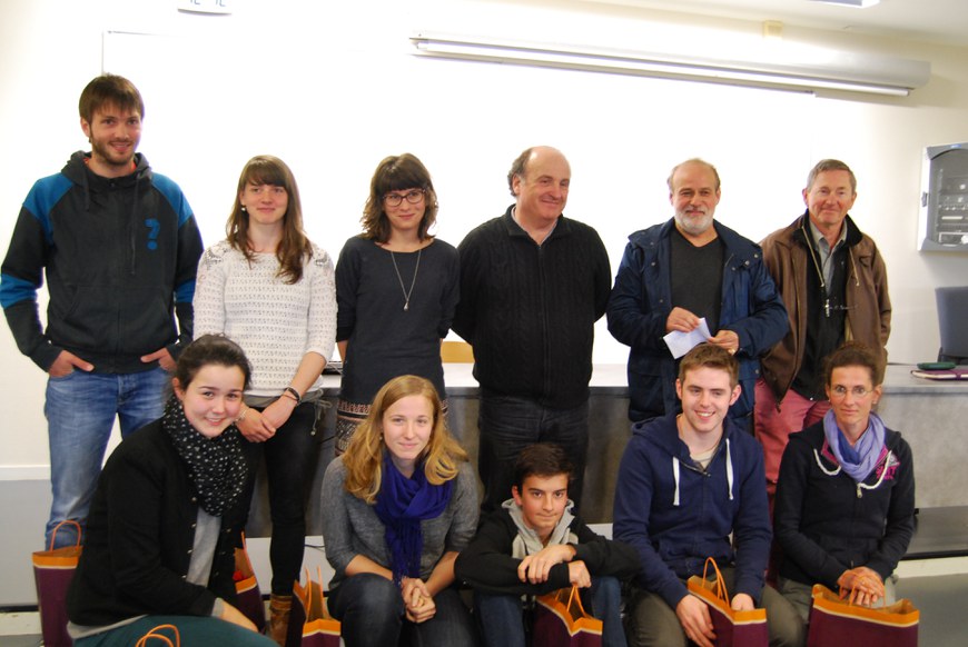 Les lauréats 2014 en compagnie des organisateurs (photo : Maite Deliart - ICB)