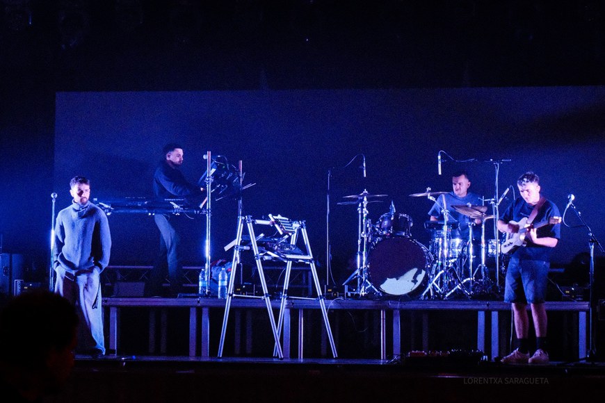 Maskak - Balances ©Lorentxa Saragueta Maskak - Balances ©Lorentxa Saragueta
