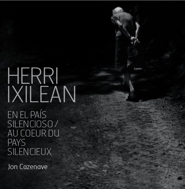 "Herri ixilean"