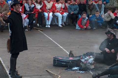 Mascarades et bohémiens