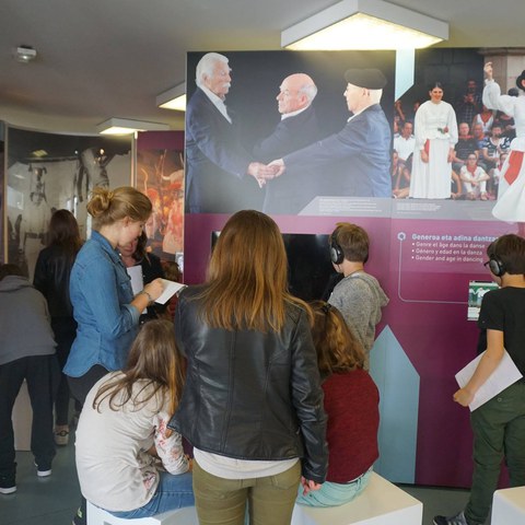 Une formation de l'atelier Canopé consacrée à l'expo SOKA