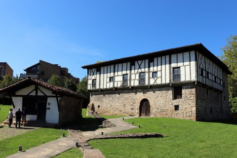 L'exposition "SOKA, regards sur la danse basque" à Beasain